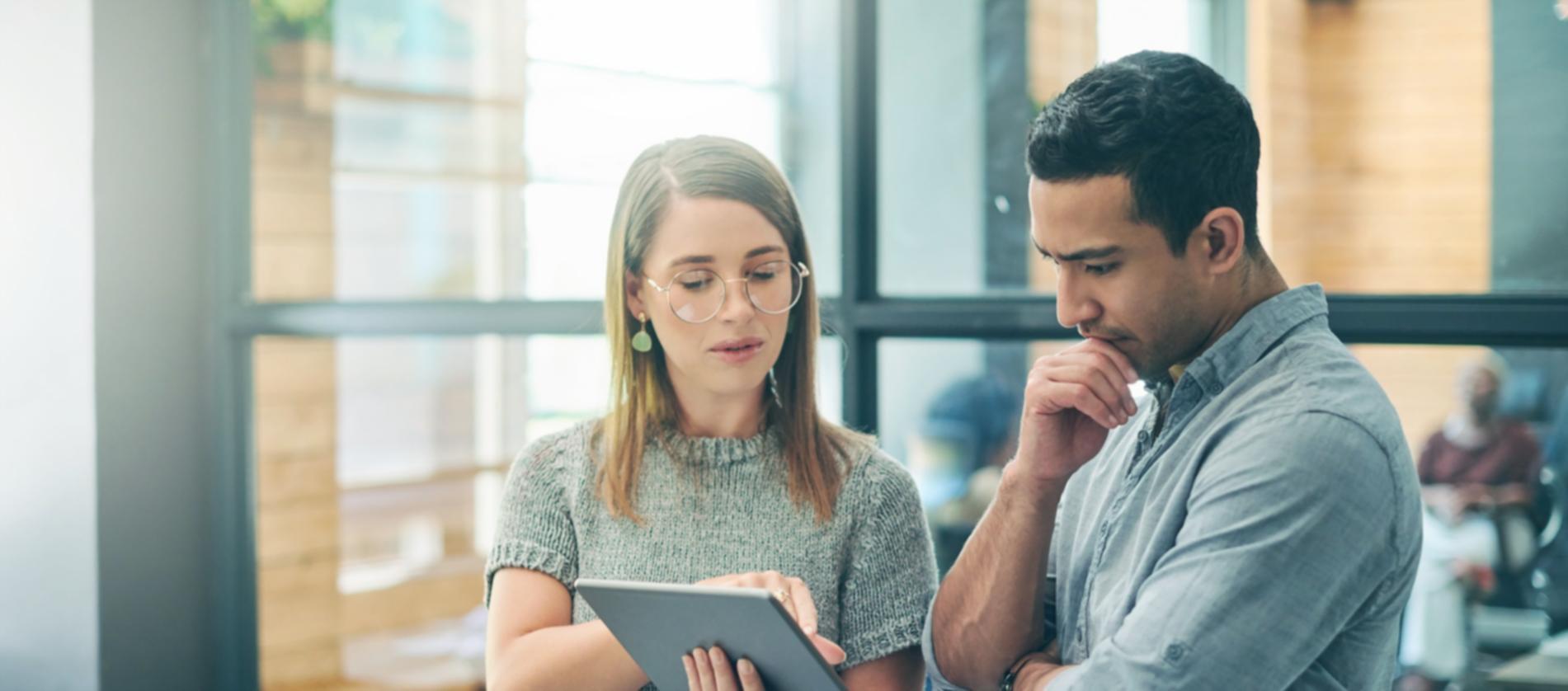 Équipe collaborative travaillant ensemble